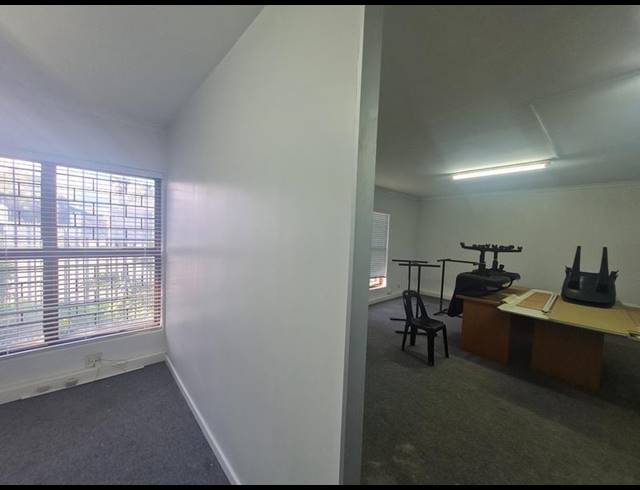 BUSINESS PROPERTY TO RENT IN AUDAS ESTATE